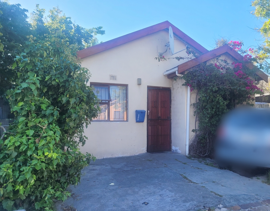 2 Bedroom Property for Sale in Highbury Park Western Cape